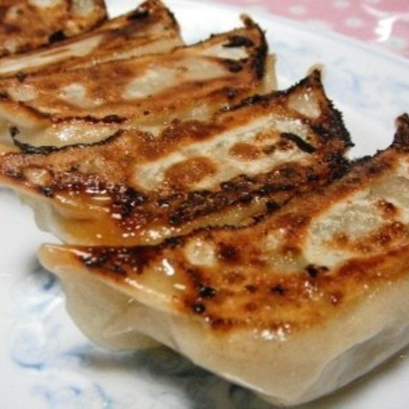 餃子(横浜家系ラーメン 桃家 大和駅前店)