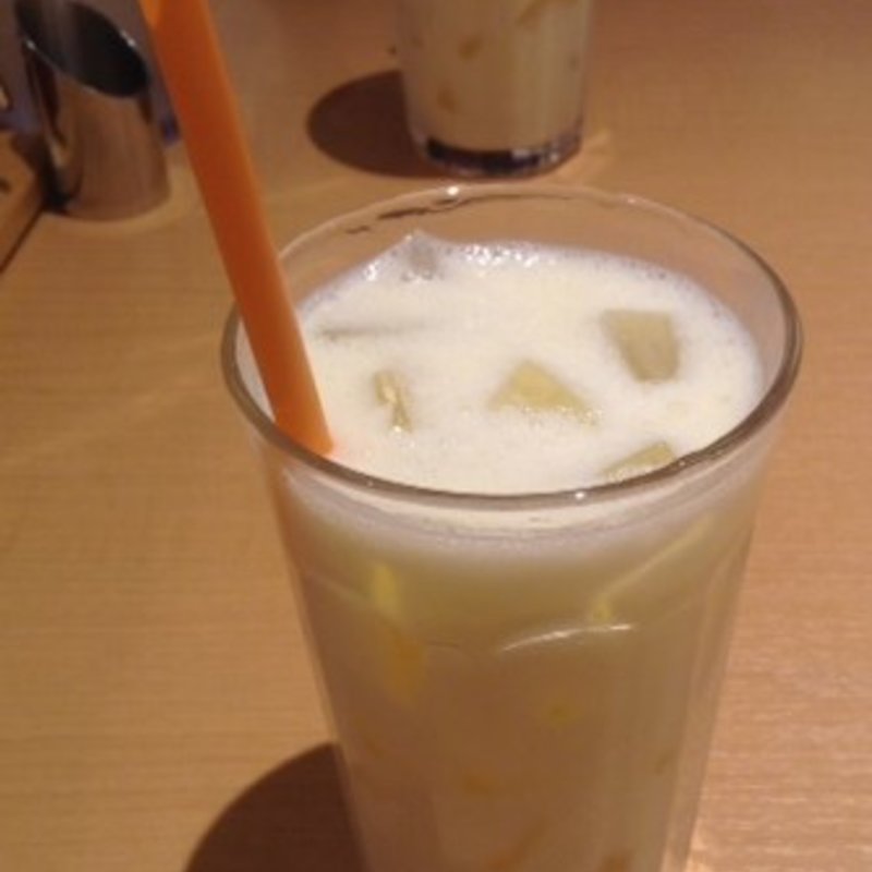 100%フルーツジュース　パイナップル(Eggs 'n Things 京都四条店)