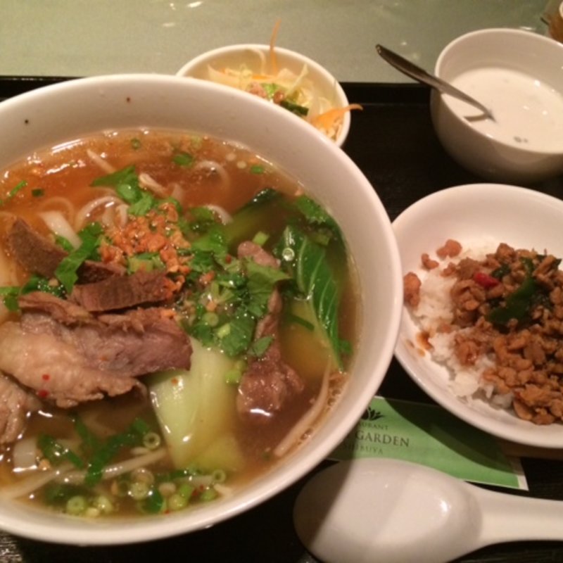 ランチ　牛肉汁麺(タイガーデン 渋谷店)