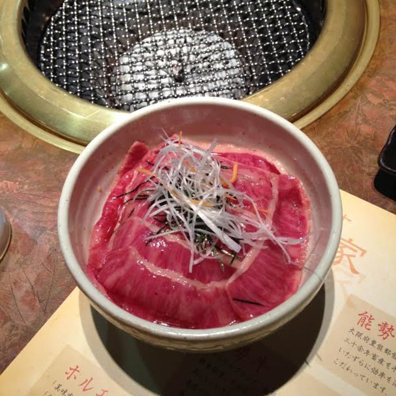 炙り丼(みーとはうす 能勢)