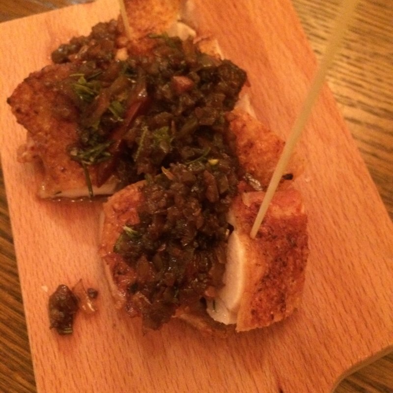 鶏肉のプランチャ(アティコドス )