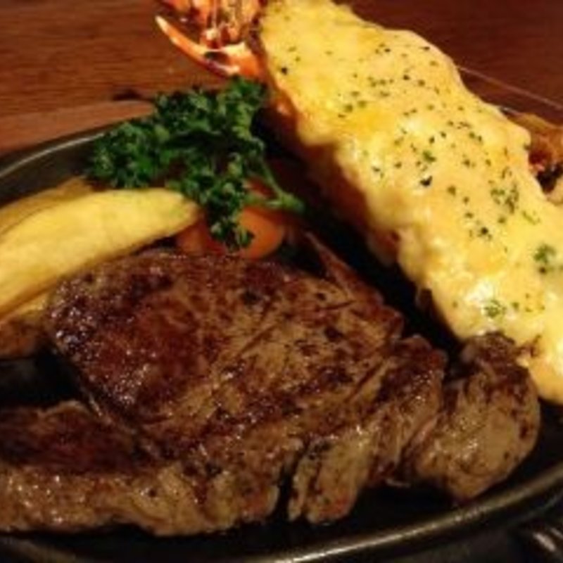 鉄板焼き(ステーキハウス　山ぐち )