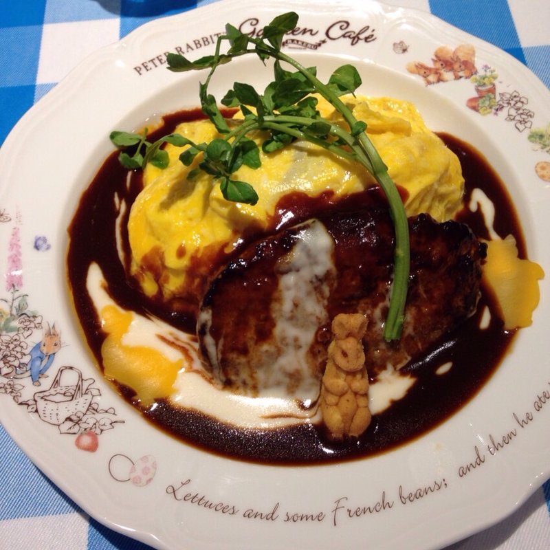 ビーフシチューオムライス(ピーターラビット カフェ 町田モディ店 )