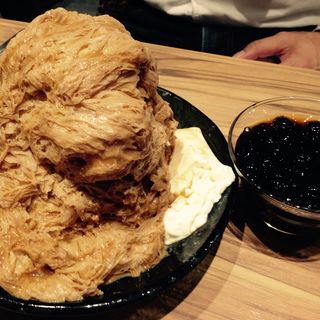 タピオカミルクティーかき氷(ICE MONSTER OMOTESANDO （アイスモンスター）)