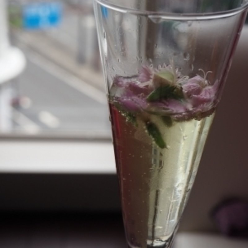 フラワーシャンパン(フレンチーナ 新宿店 )