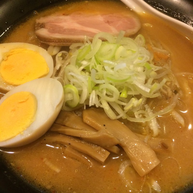 味噌ラーメン（煮卵入り）(ら～めん 熊八 )