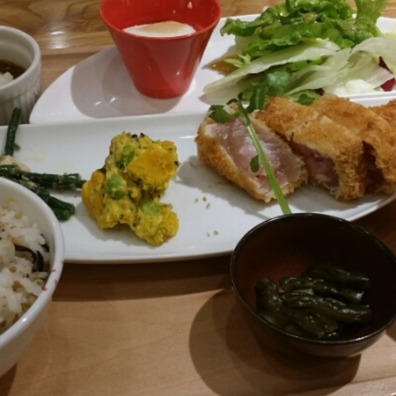 カレーランチ(TOMBOYカフェ 池袋駅東口店｜ランチ カフェ ディナー｜昼夜ご飯｜歓送迎会)