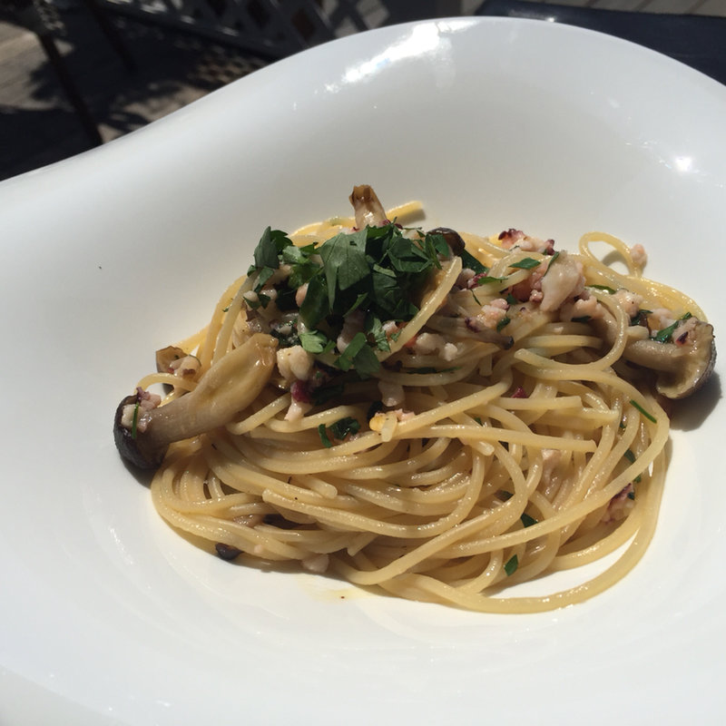 タコのオイルパスタ(人生の楽園)