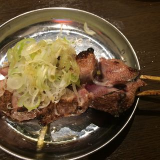 レバー炙り串(四文屋 新宿店)