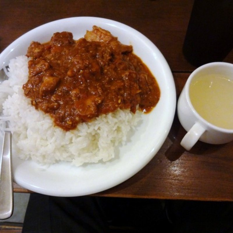 特製チキンカレー大盛り(チキンプレイス 日本橋本町店)