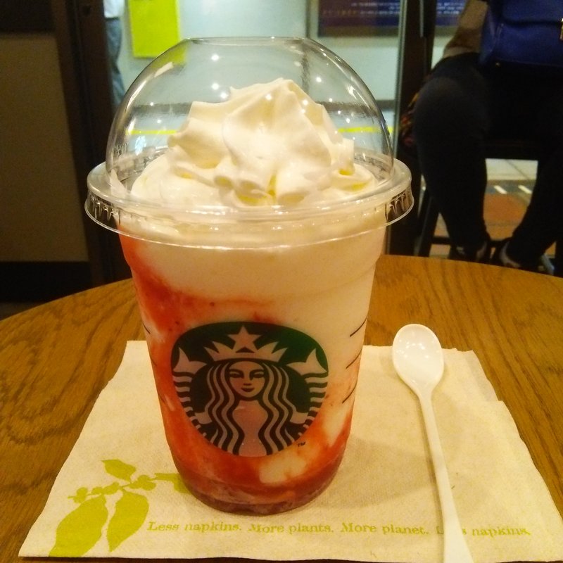 ストロベリークリームフラペチーノ(スターバックスコーヒーエチカフィット銀座店)