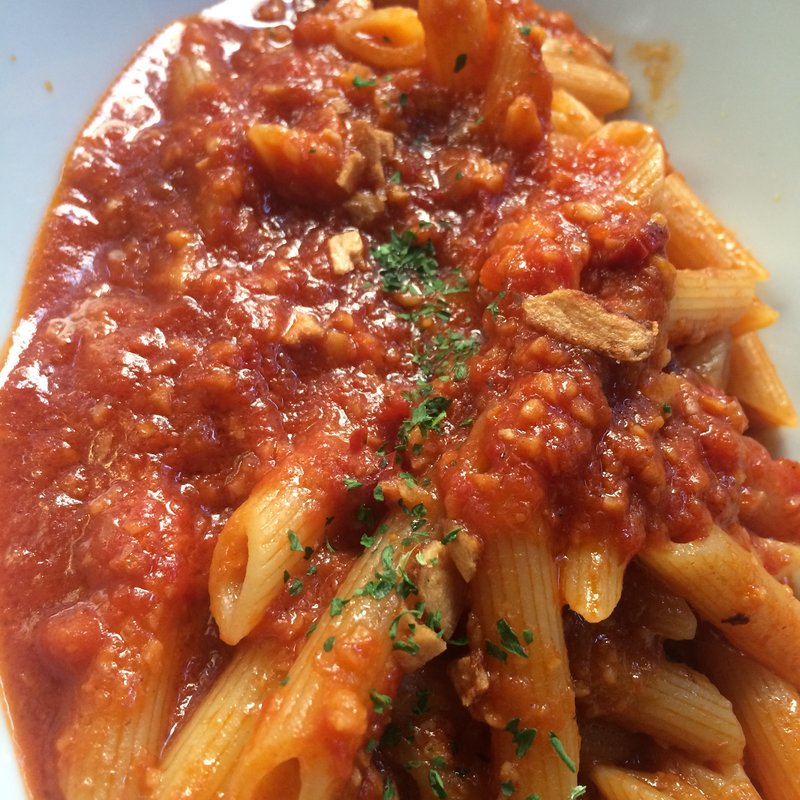 ペンネ アラビアータ(イタリアンバル UOKIN)