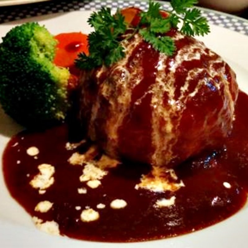 まんまるハンバーグ デミグラスソース(bistro周)