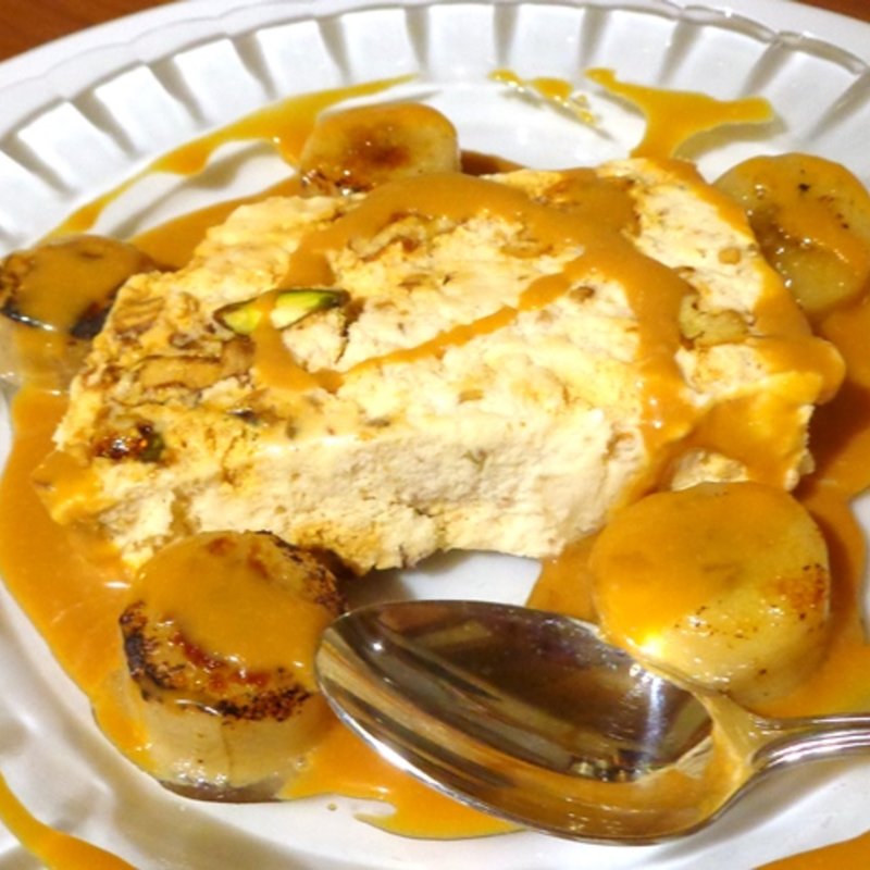 ヌガーグラッセとバナナのキャラメリゼ(BISTROT UN jour)