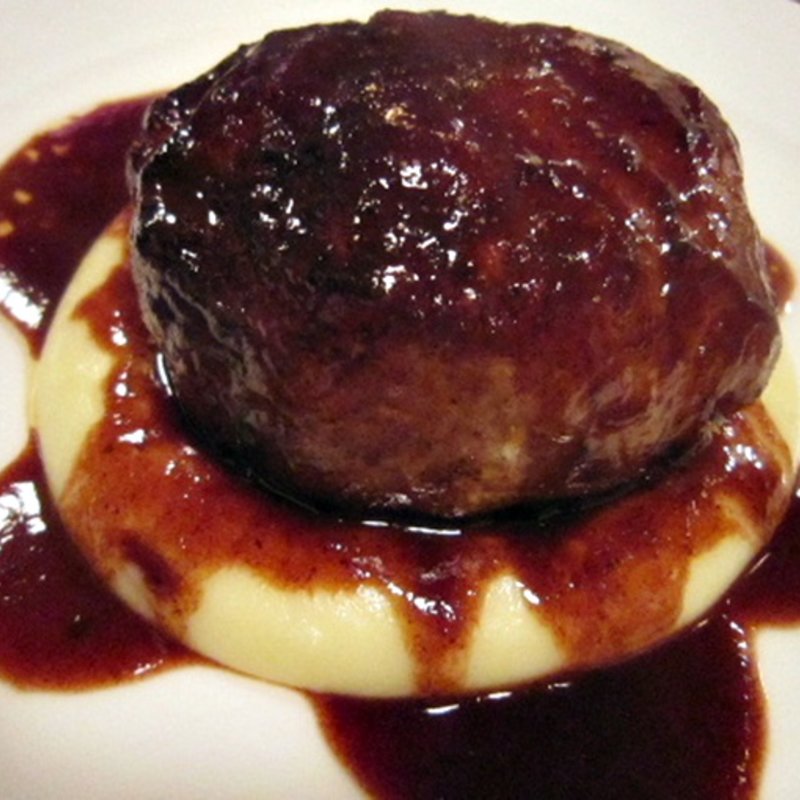 豚足の牛脂包み網焼き(カナイユ)