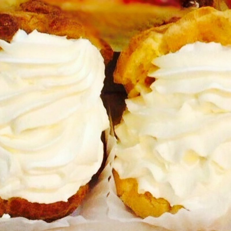 ジャンボシュークリーム(リヴィエールシーマ 2号店 )