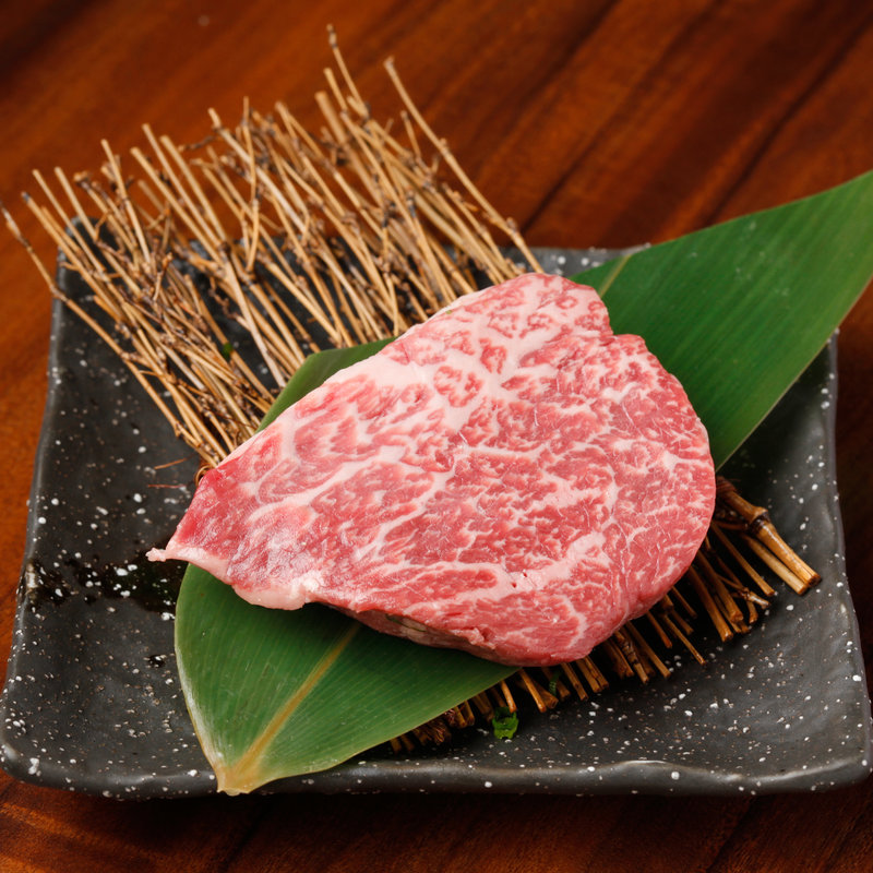 プレミアムランプステーキ(焼肉鍋問屋 志方)