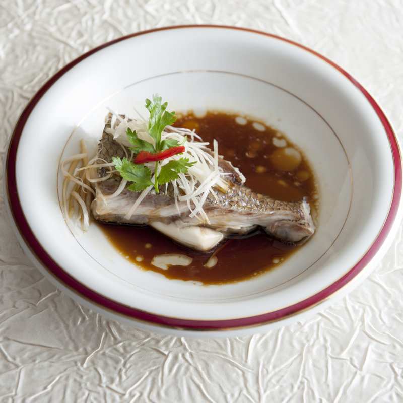 真鯛の姿蒸し(孔子膳堂 （コウシゼンドウ）)