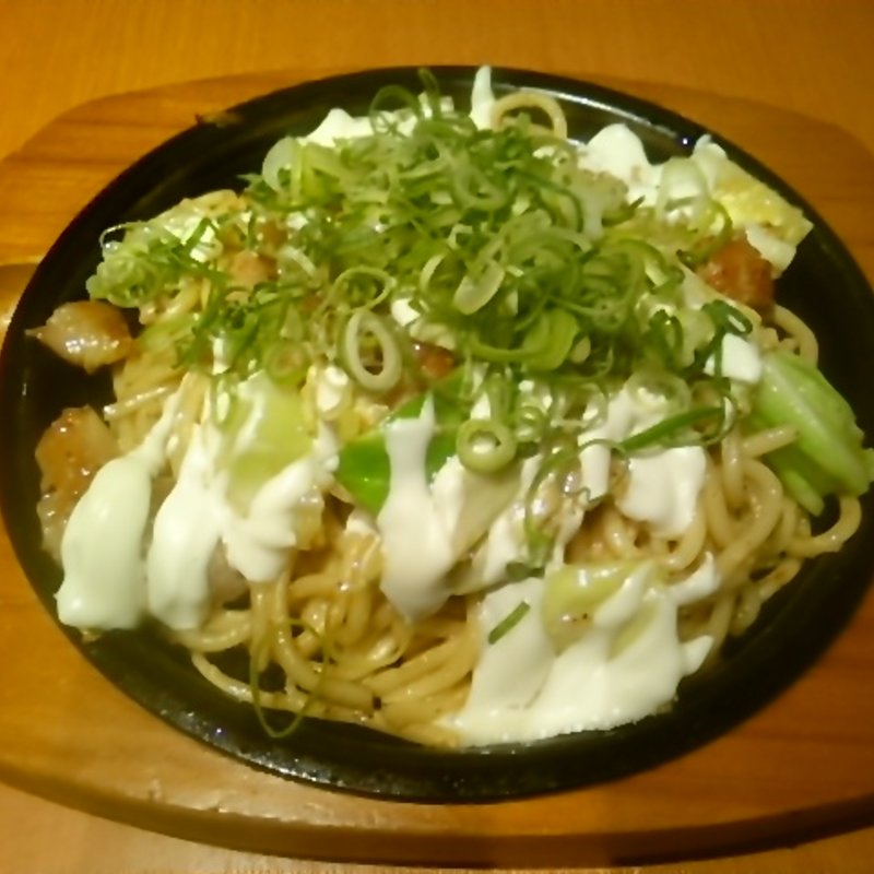 ねぎマヨ鶏塩ガーリック焼きそば(ぼてぢゅう ウィング上大岡店)