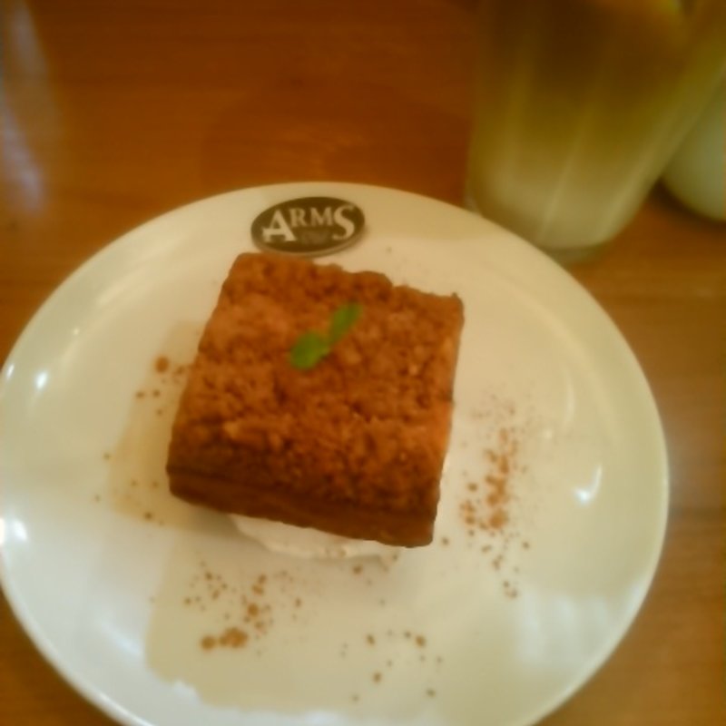 ケーキセット(アップルクランブル)(アームズ ピクニック （ARMS PICNIC）)