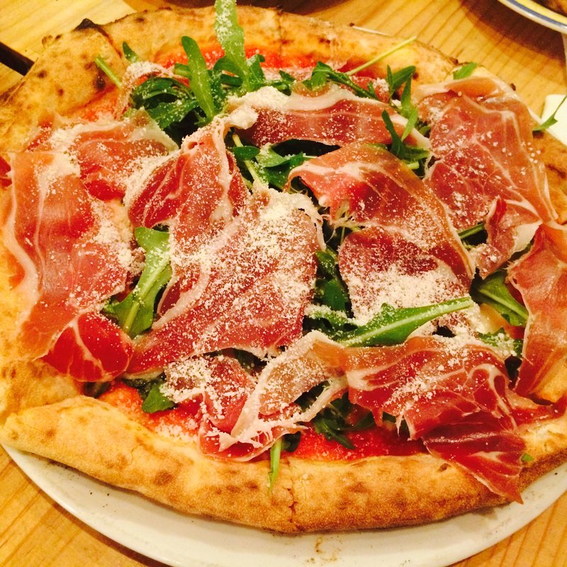 マルゲリータ　プロシュート＆ルーコラ(ピッツェリア ジターリア ダ フィリッポ)