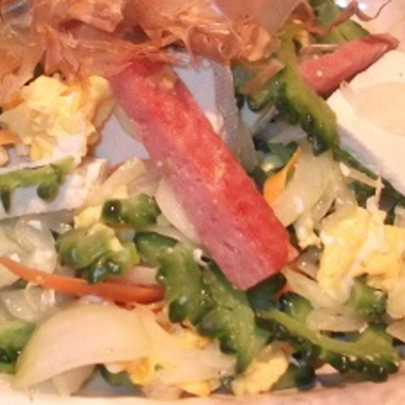 ゴーヤーチャンプル(うまいもんいざかや 喰わせ屋 しげる )