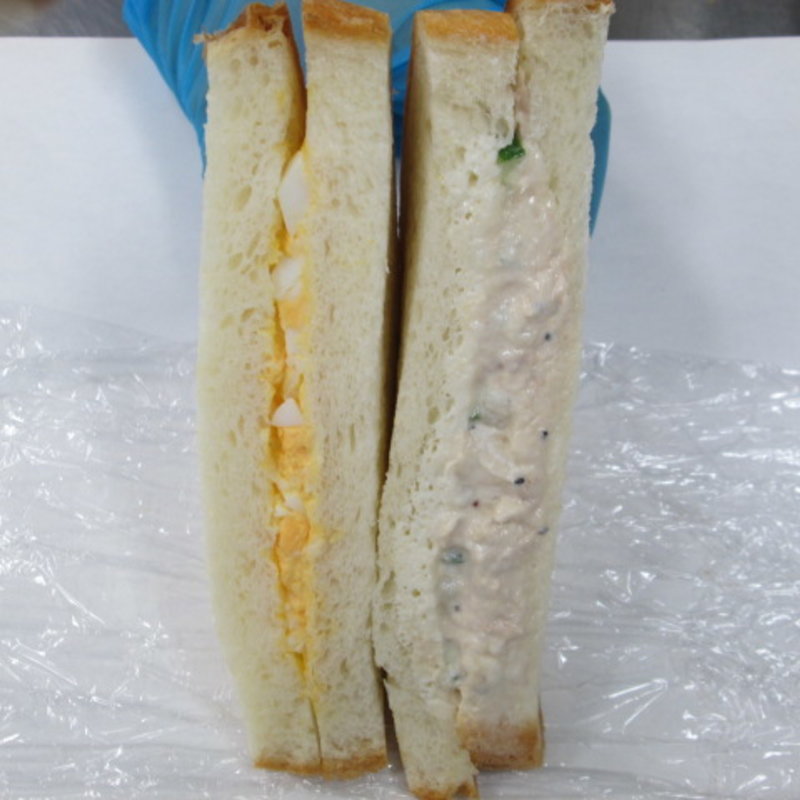 ツナ玉子サンド(パン家のどん助)