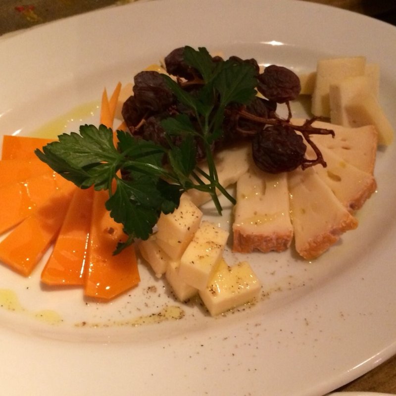 チーズ5種盛り合わせ(ピュアリー)