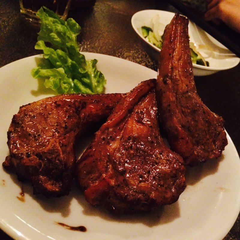 スペアリブのいぶし焼き(Bistro ひつじや （ビストロ ヒツジヤ）)