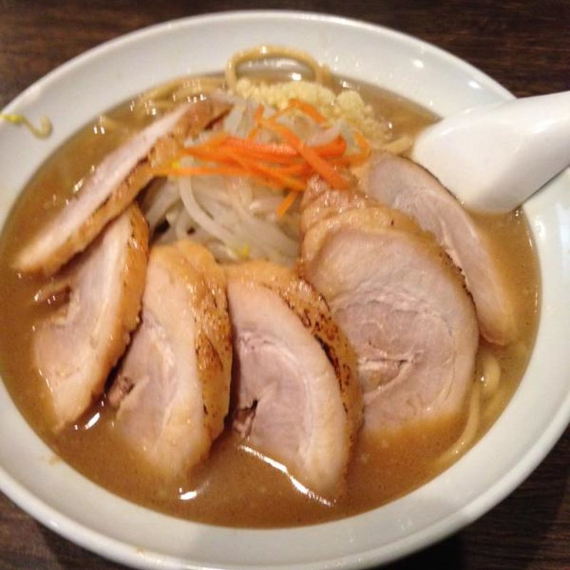 チャーシューメン(らあめん　満来 （まんらい）)