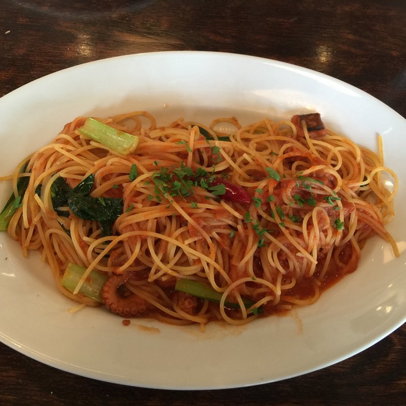 小松菜とタコのパスタ(パリアッチョ 深川ギャザリア店)