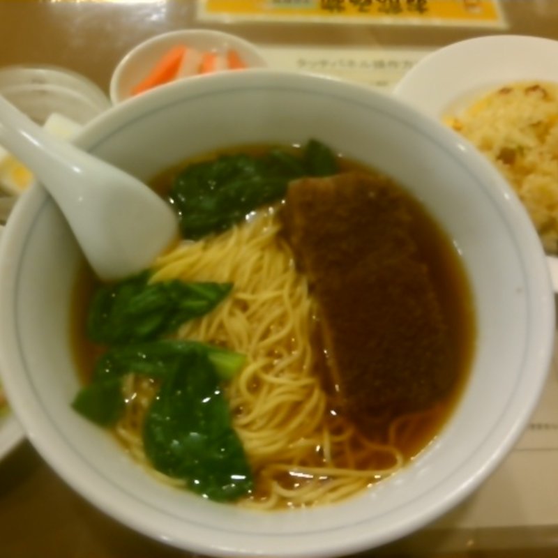 豚角煮麺と半炒飯セット(萬金楼 （マンキンロウ）)