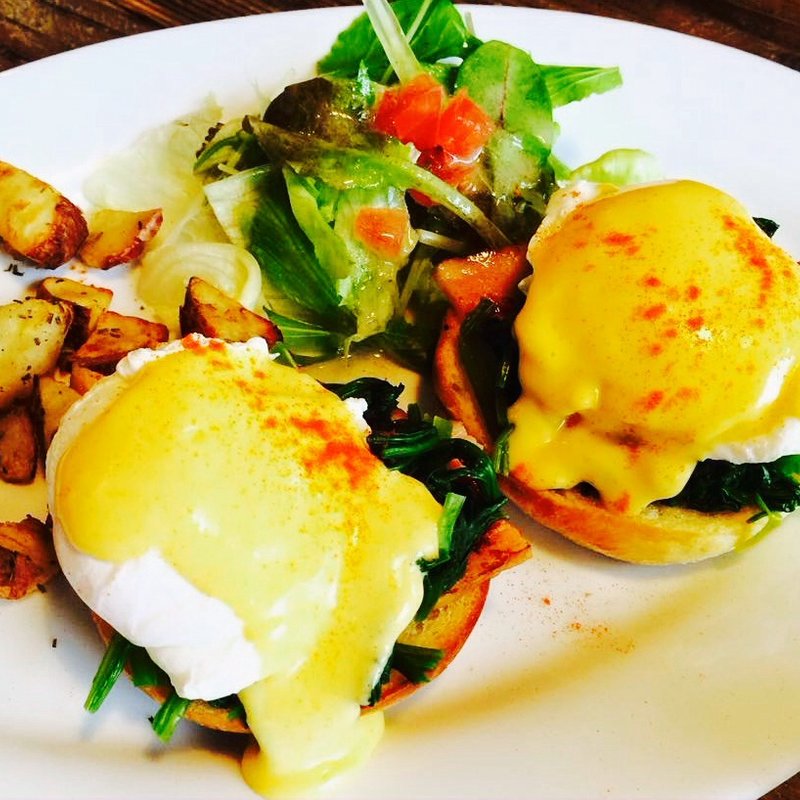 エッグベネディクト(エース バーガー カフェ （Ace Burger Cafe）)