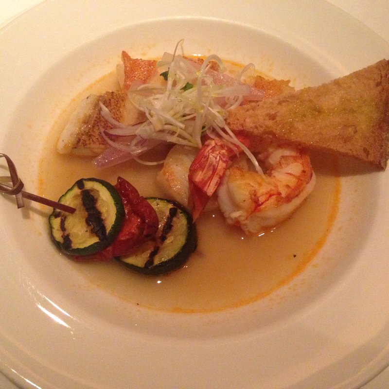 魚のアクアパッツァ アンティカ・オステリア・デル・ポンテ風 AnticaOsteriadelPontestyle“AcquaPazza”(アンティカ オステリア デル ポンテ)