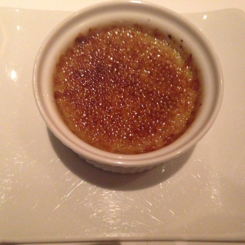 安納芋の入ったクリームブリュレ(アンティカ オステリア デル ポンテ)