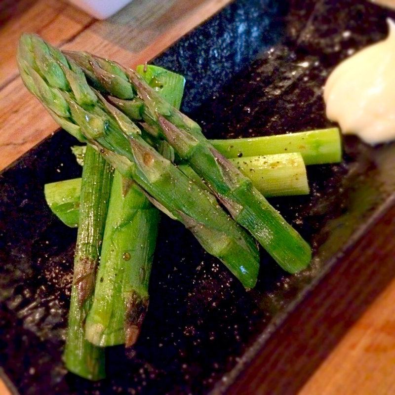 アスパラ焼き(ベコヒラ)