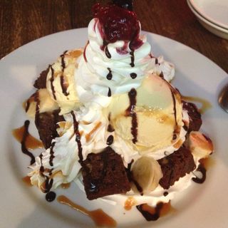 ブラウニーバナナサンデー(AMERICAN HOUSE クイーンズスクエア店)