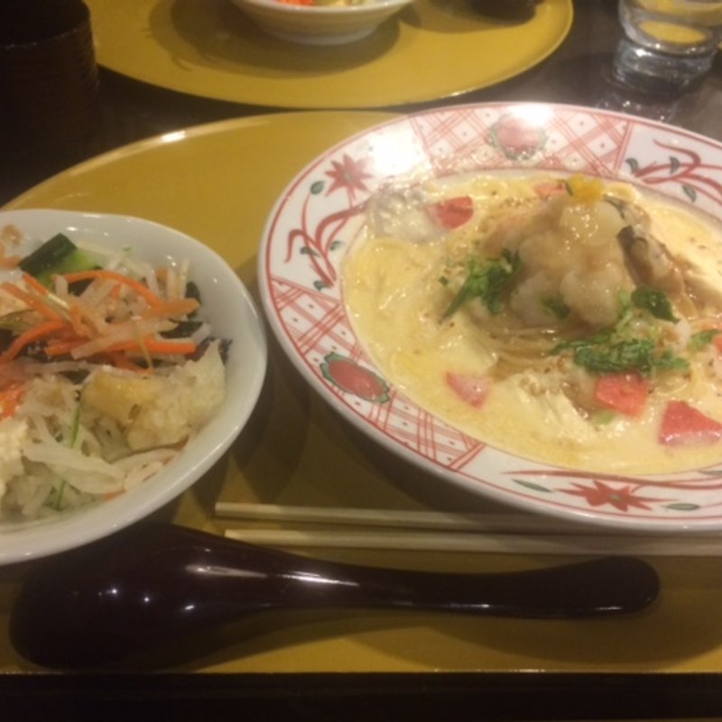 湯葉と海老とえび芋の白味噌スープ 生姜風味(先斗入ル 京都駅ビル店 （ポントイル）)