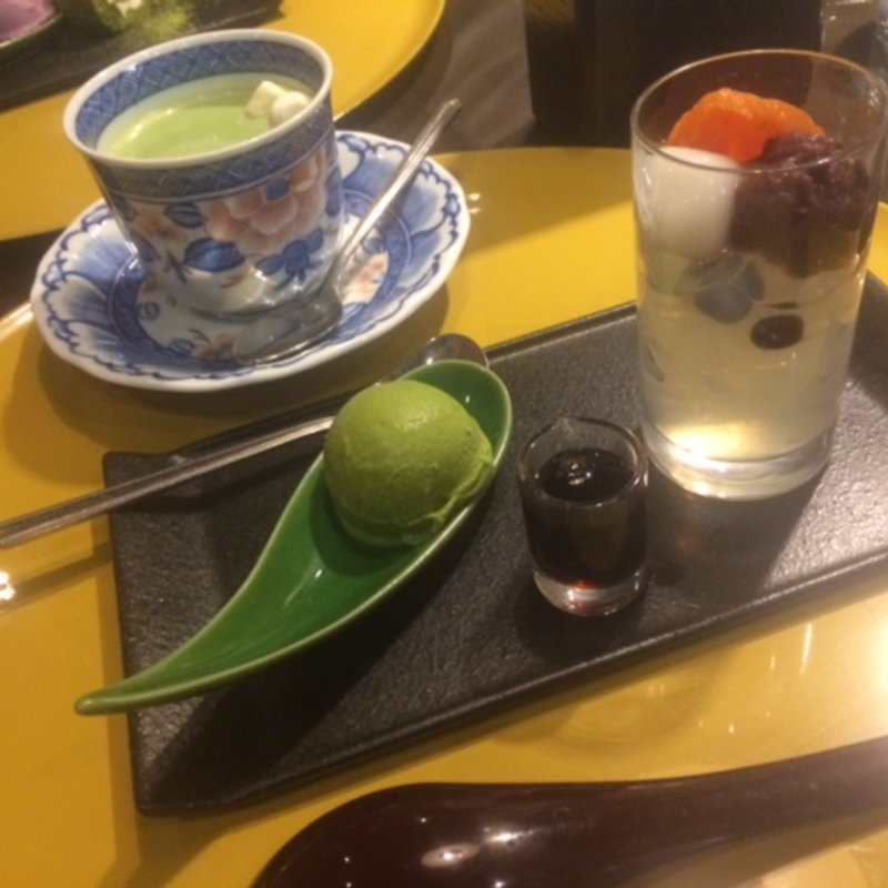 あんみつと抹茶アイス(先斗入ル 京都駅ビル店 （ポントイル）)
