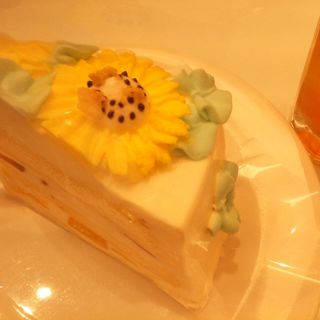 ひまわりのケーキ(サンデーブランチ 下北沢店)