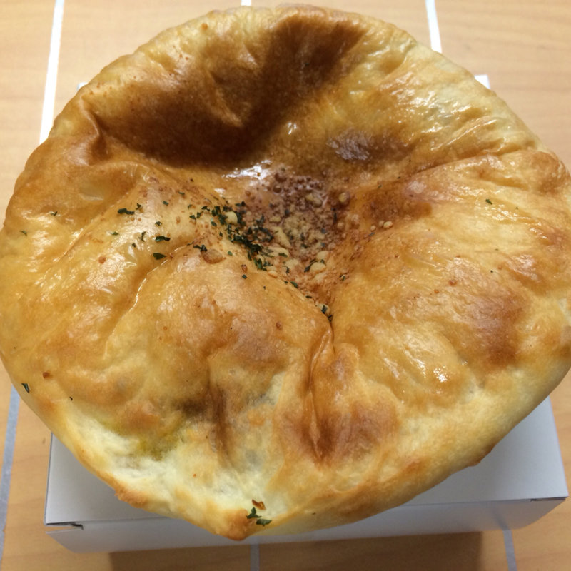 自家製キーマカレーの壺焼き(マミーブレッド)