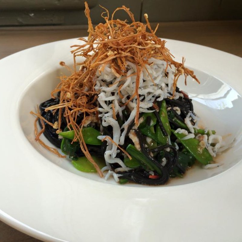 シラスのイカ墨パスタ(ララロカレ （Ra Ra Locale）)