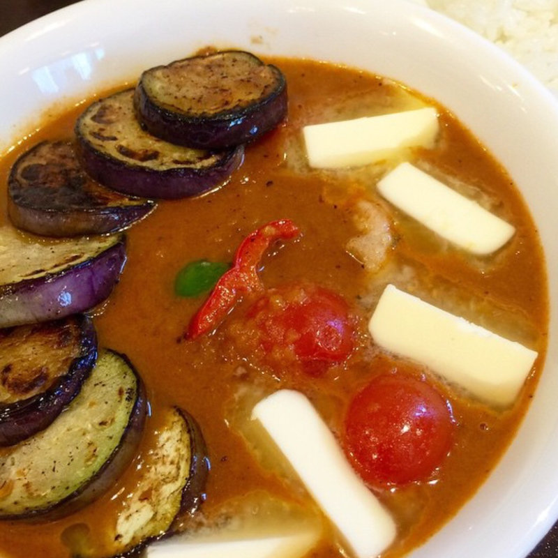 ナストマトチキン 発酵バタートッピング(curry草枕)