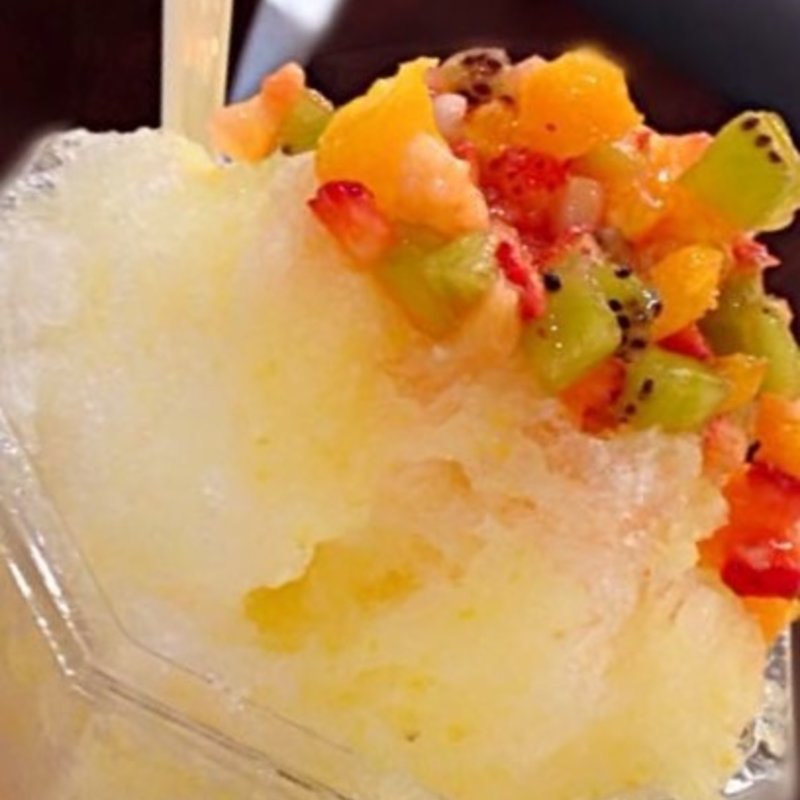 国産レモンまるごとかき氷(FRUIT GARDEN 山口果物 エキマルシェ新大阪店)