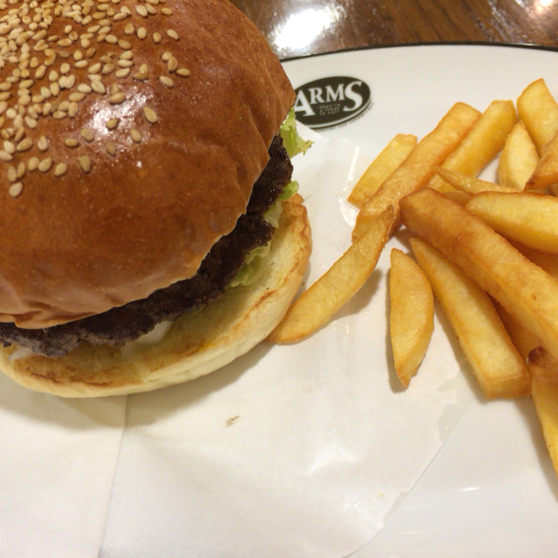 クラシックバーガー(アームズ ピクニック （ARMS PICNIC）)