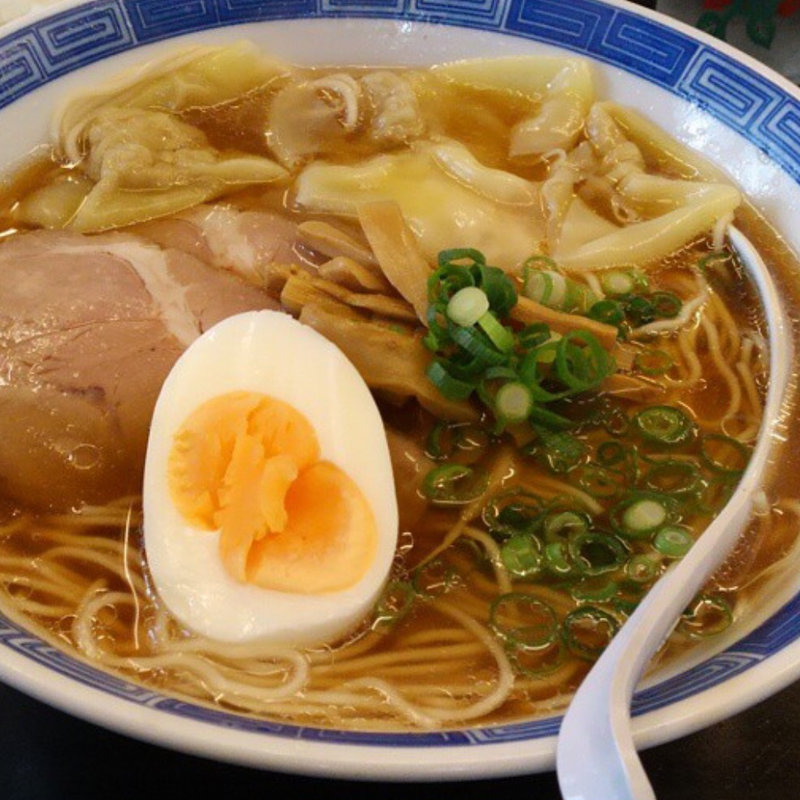 醤油タンメン(花水ラオシャン 本店)