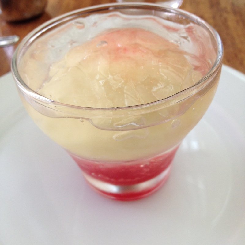 ピーチとスプマンテのベリーヌ(フィオレンティーナ （Fiorentina）)