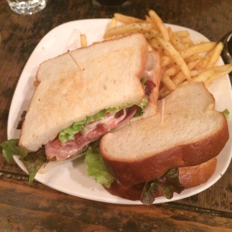 BLTサンド(アンデパンダン （Independants）)