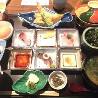 滔滔ランチ (数量限定)(雅しゅとうとう)