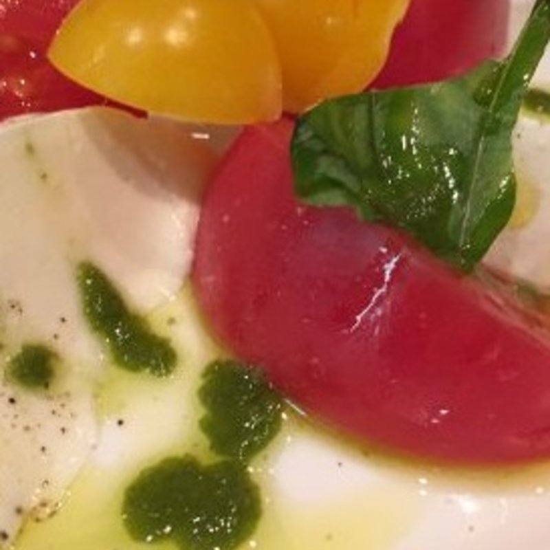 カプレーゼ(BUONO 本八幡店)